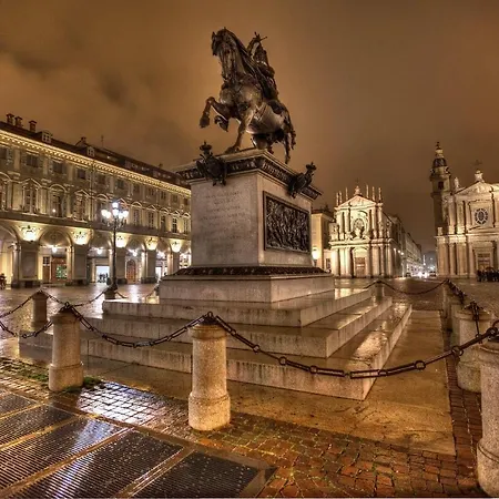 Centro Elegante E Moderno Bilocale 아파트