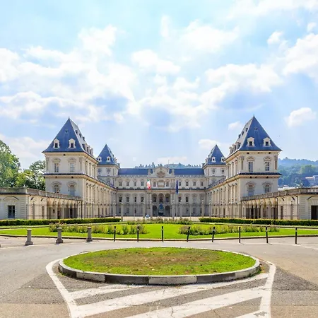 Centro Elegante E Moderno Bilocale 아파트