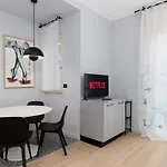 Centro Elegante E Moderno Bilocale Apartmán *