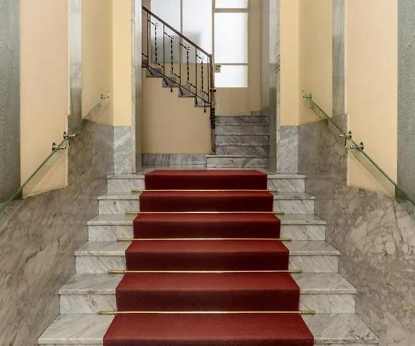 Centro Elegante E Moderno Bilocale *