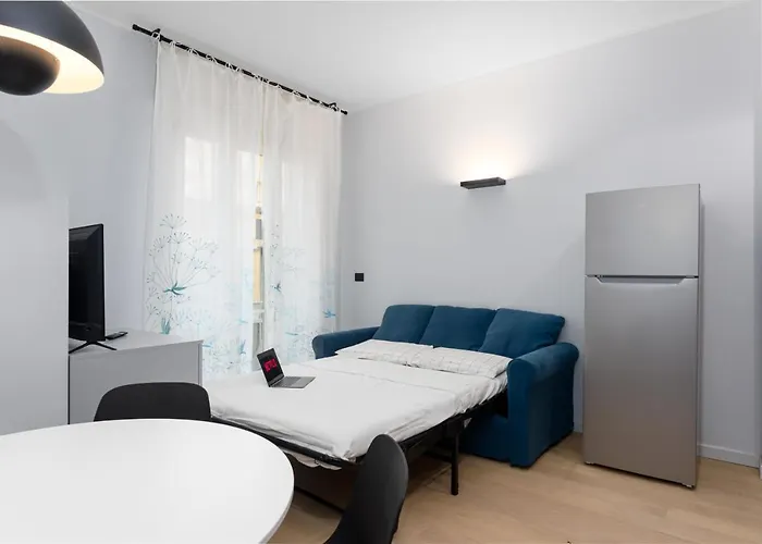 Centro Elegante E Moderno Bilocale